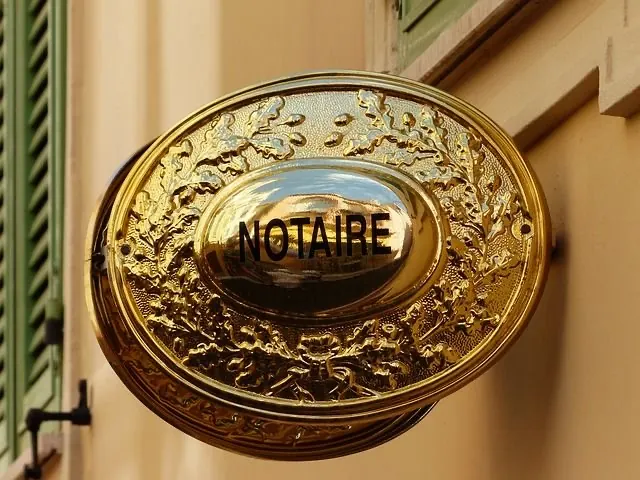 Plaque de notaire : démarches d'inscription à la BCE